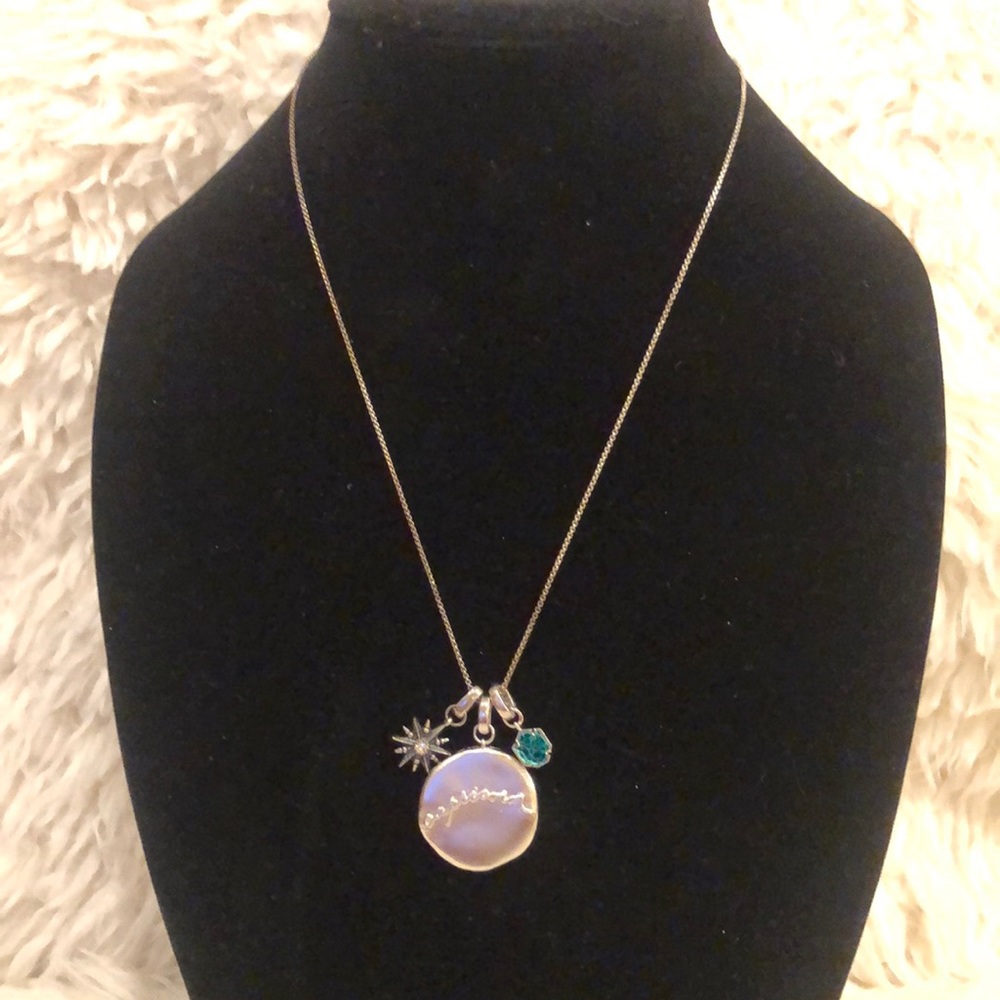 Kendra Scott Zofiac horoscope necklace Capricorn